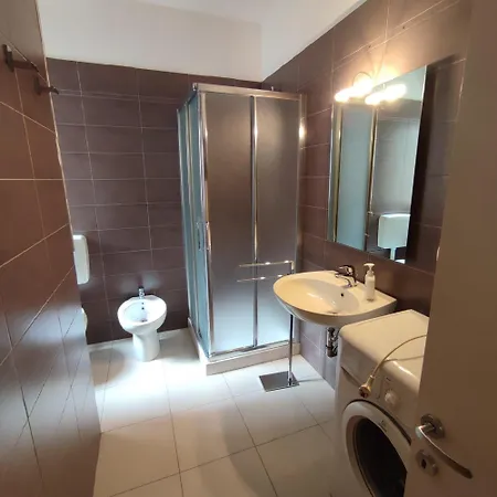 Daire Bilocale In Via Principale Vicino Piazza Nember Lido di Jesolo